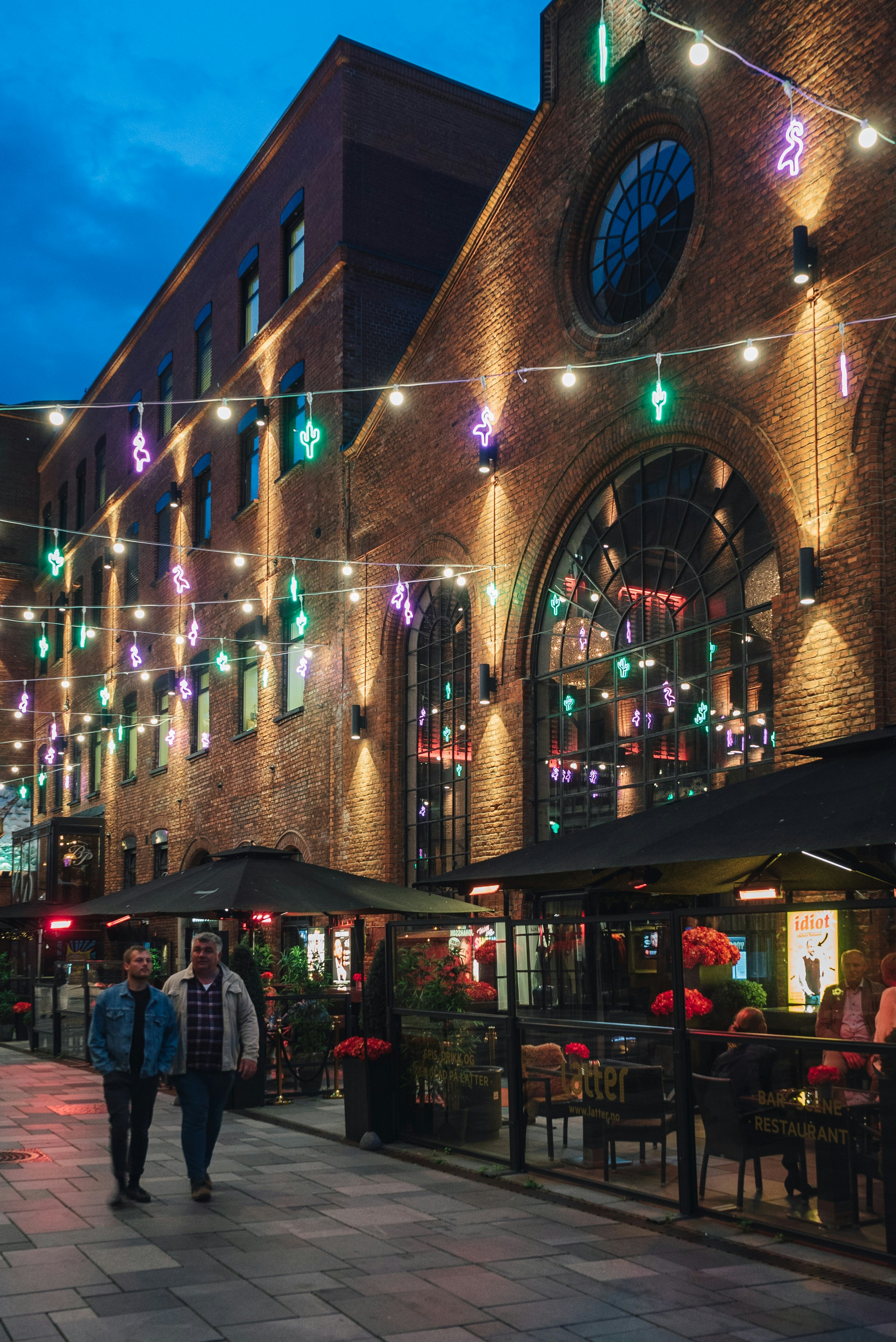 Aker Brygge at night